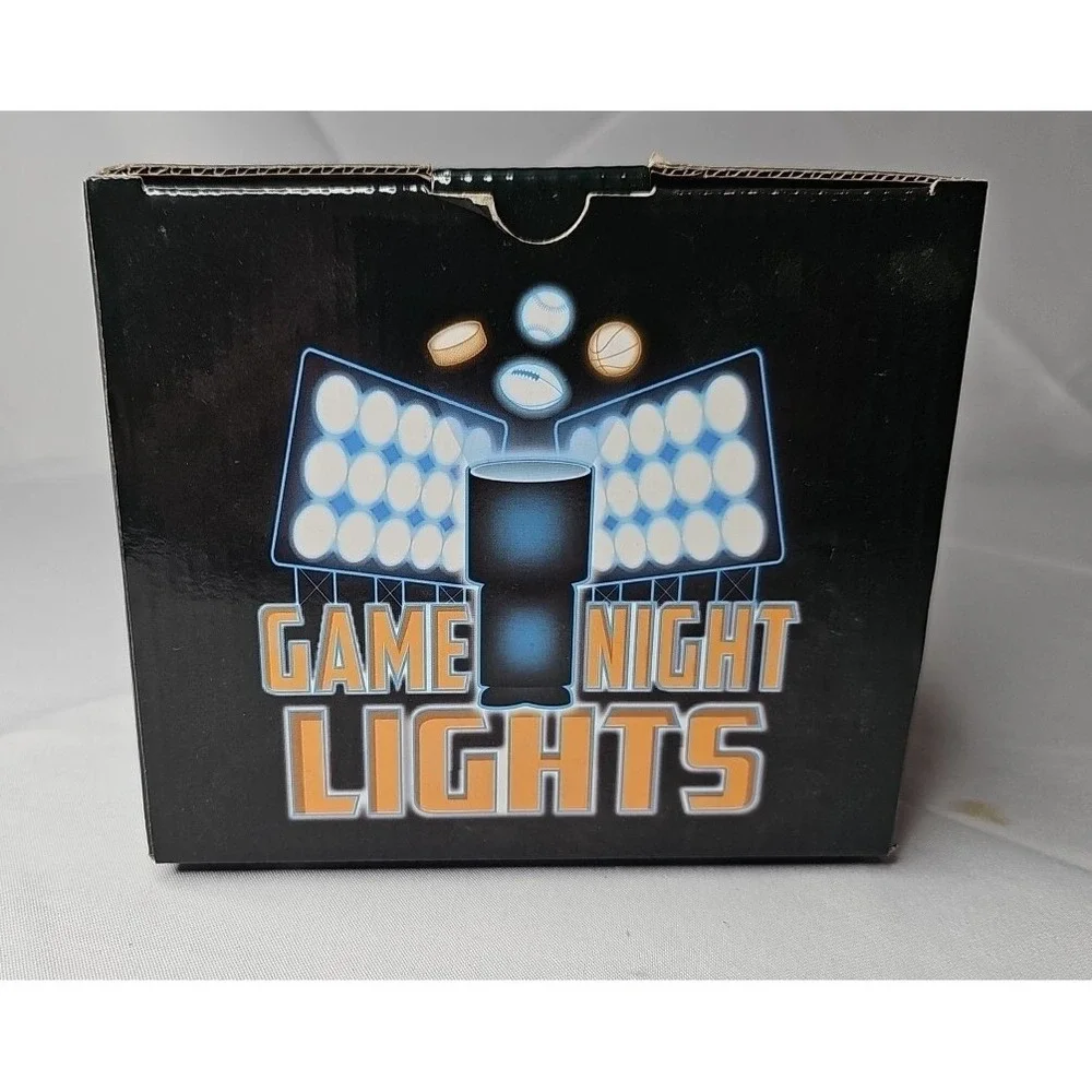 NHL Chicago Blackhawks Protection Logo Lamp, projects 10' to ceiling NEW